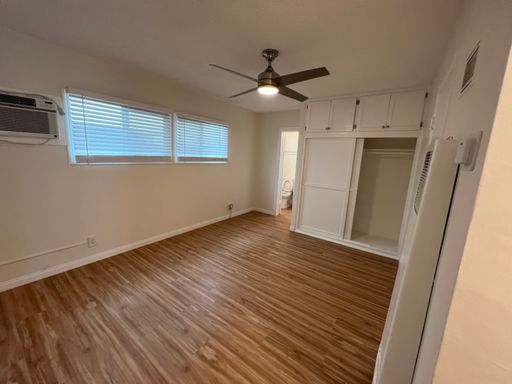 Studio City Adjacent, Walk to Starbucks and Gelsons, Quiet Residential Street – photo 1