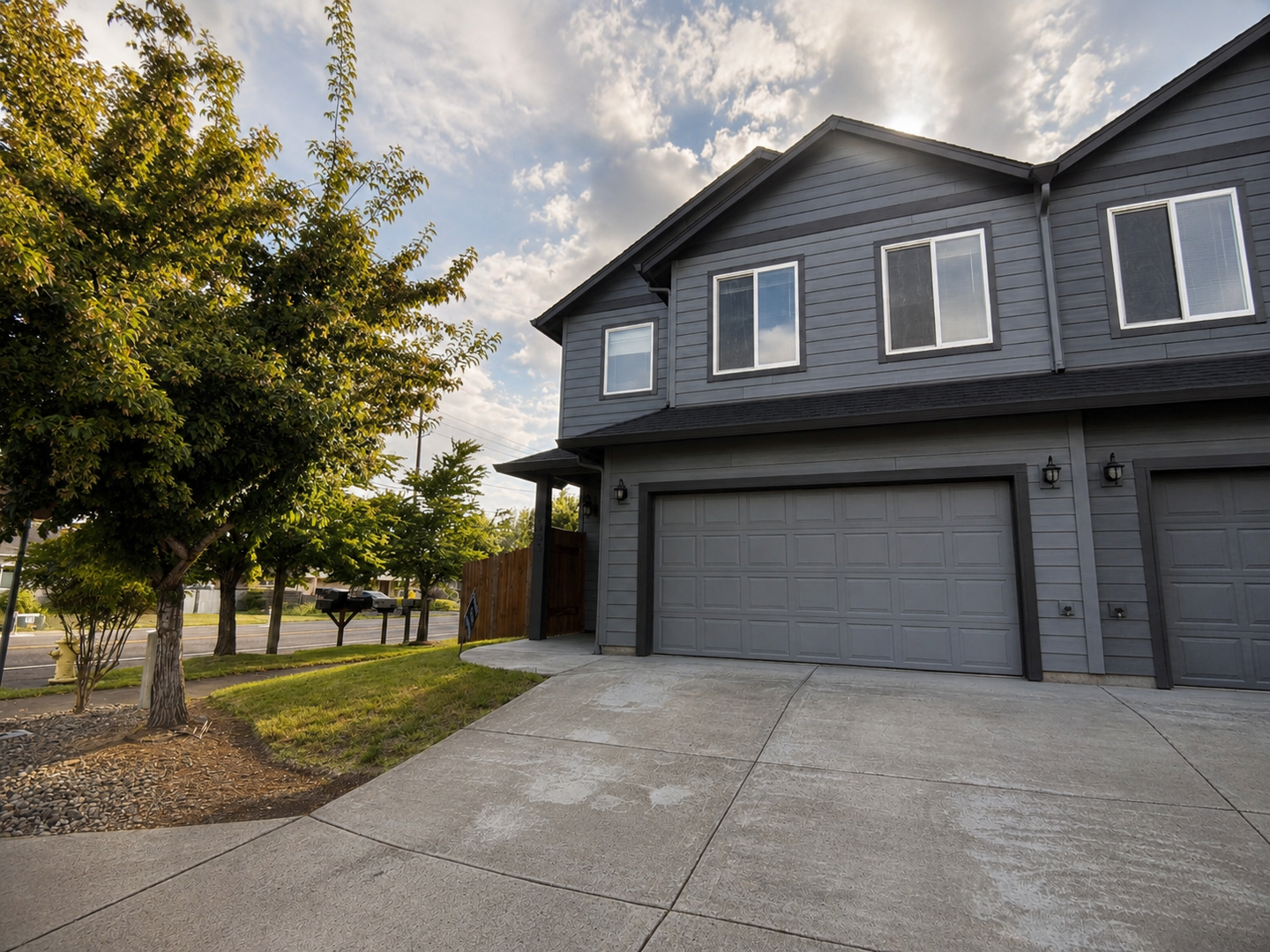 Vancouver House: 4825 NE 124th Ct
