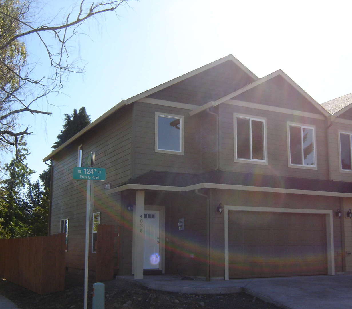 Vancouver House: 4825 NE 124th Ct