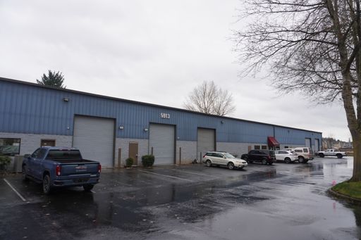 7,500 Sq.Ft. Warehouse w/ Office for Lease - Viewpoint Business Park – photo 1