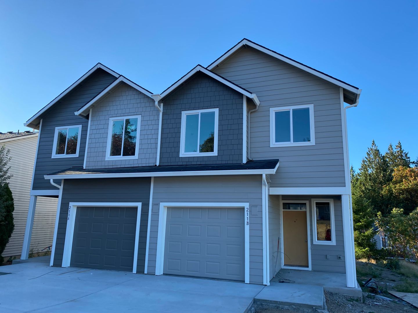 Kalama House: 211 Cloverdale Rd Unit A
