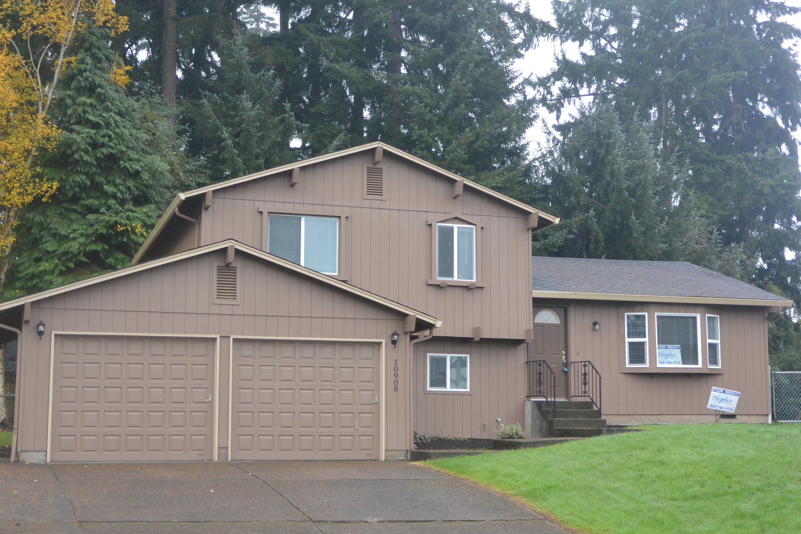 Vancouver House: 10908 NW 3rd. Court