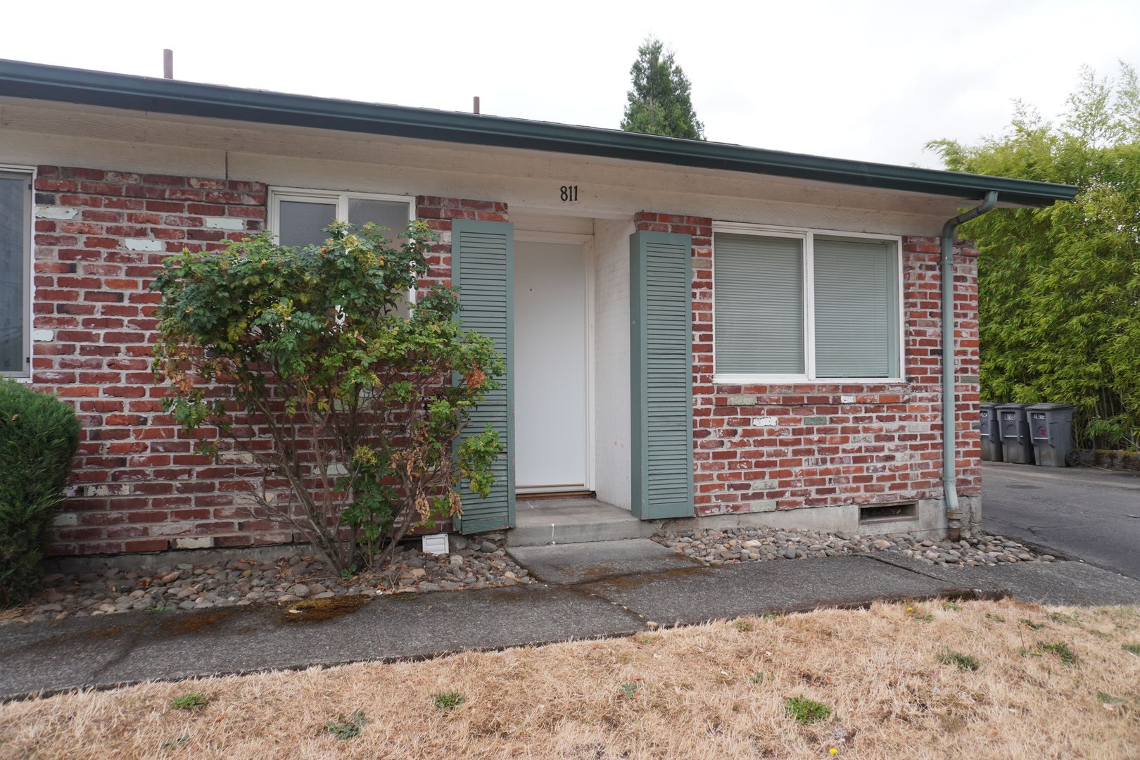 Vancouver Apartment: 811 E. RESERVE ST.