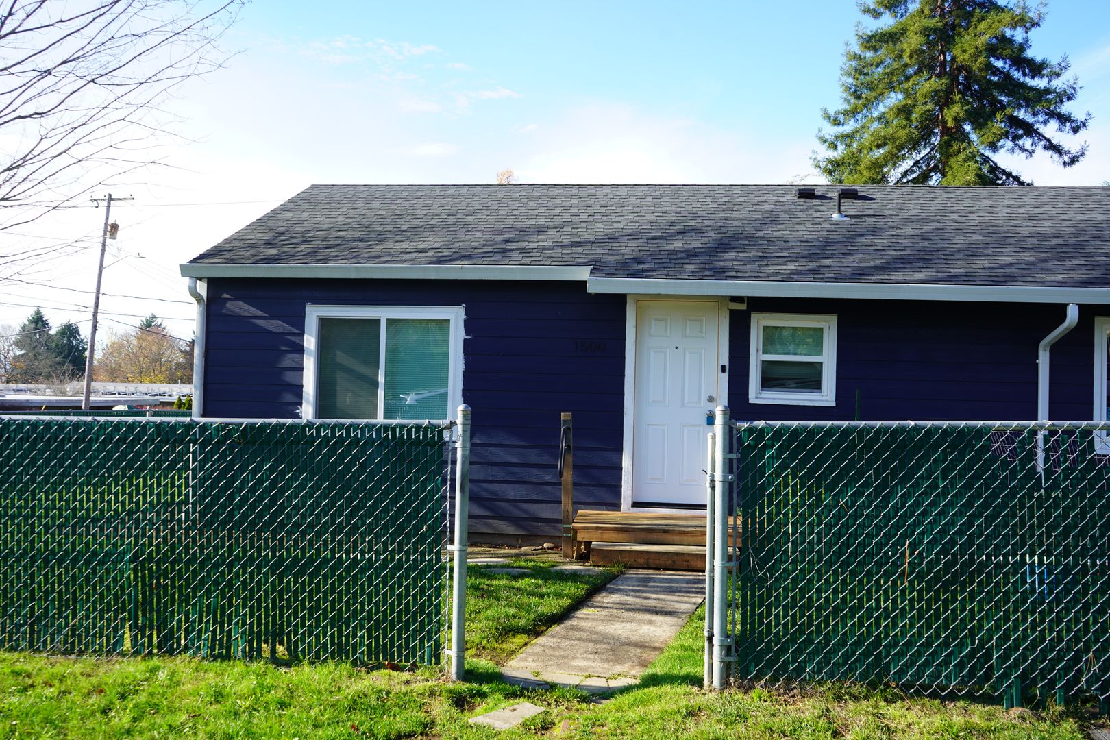 Vancouver Apartment: 1500 W ST.