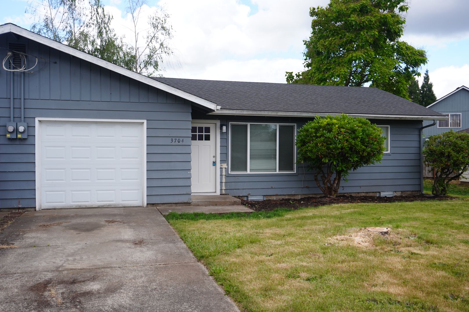 Vancouver Apartment: 3702 NE 132nd Ave