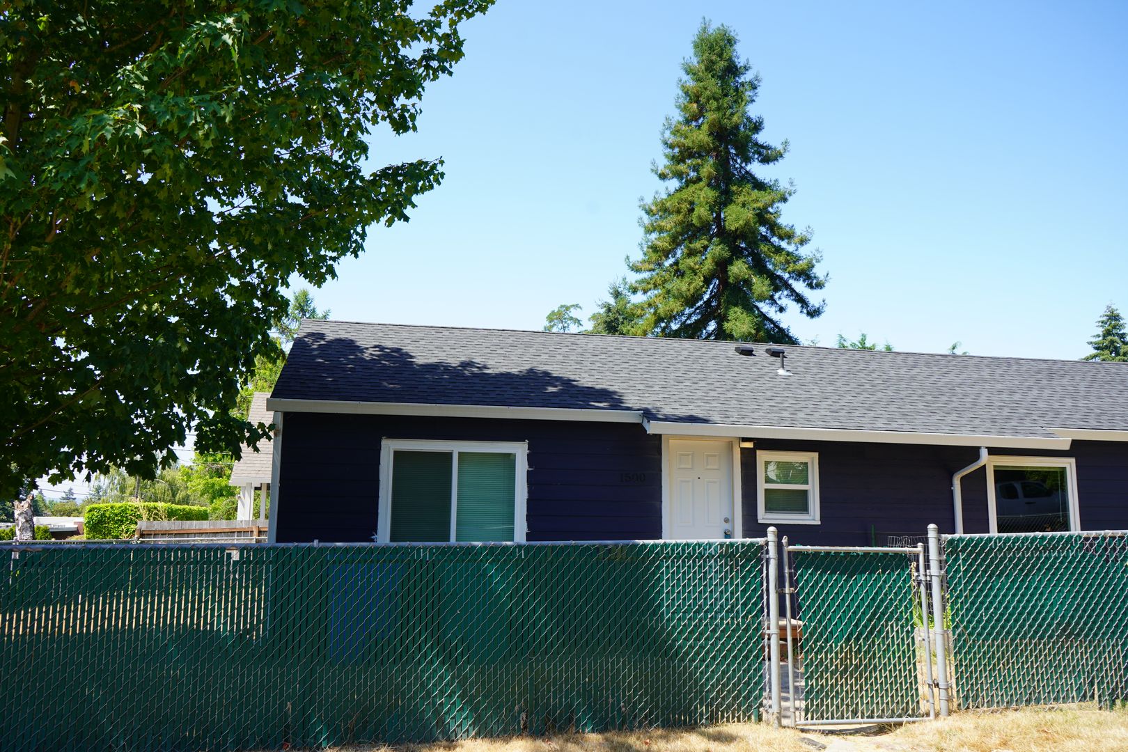 Vancouver Apartment: 1500 W ST.