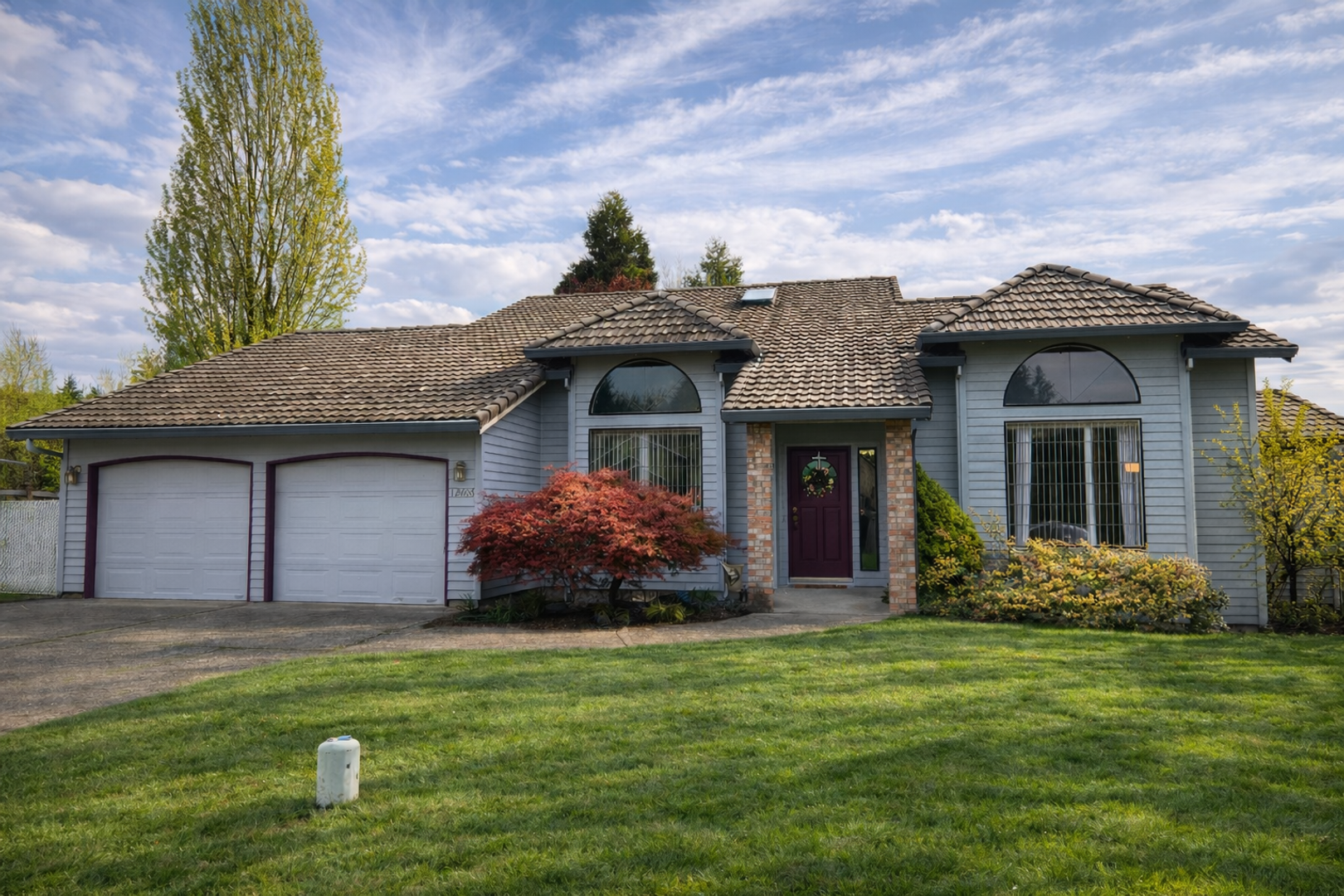 Vancouver House: 12606 NE 37th Ct