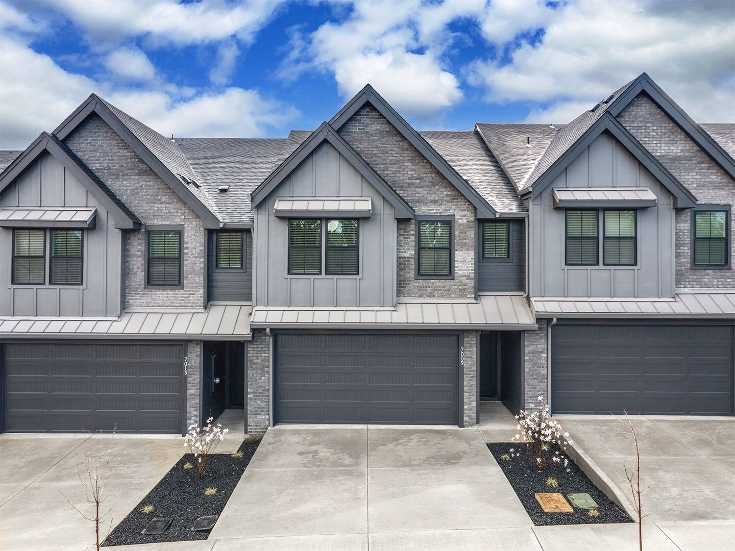 Vancouver House: 7009 NE 132nd Way