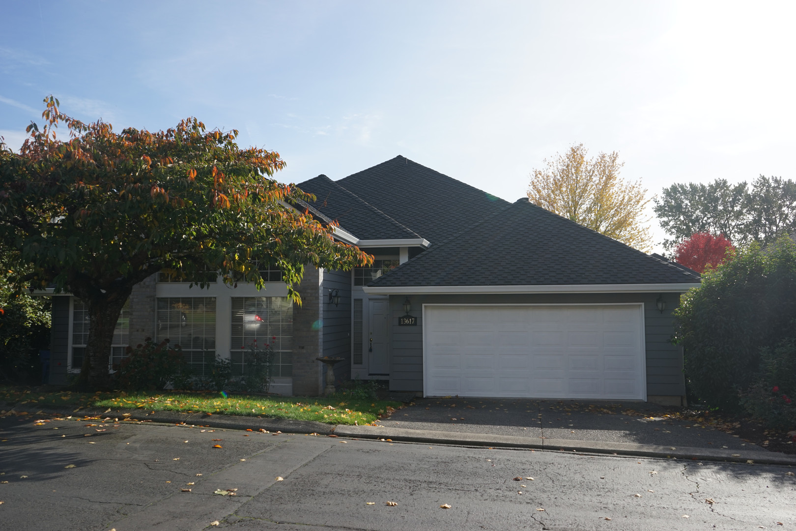 Vancouver House: 13617 SE 36th St