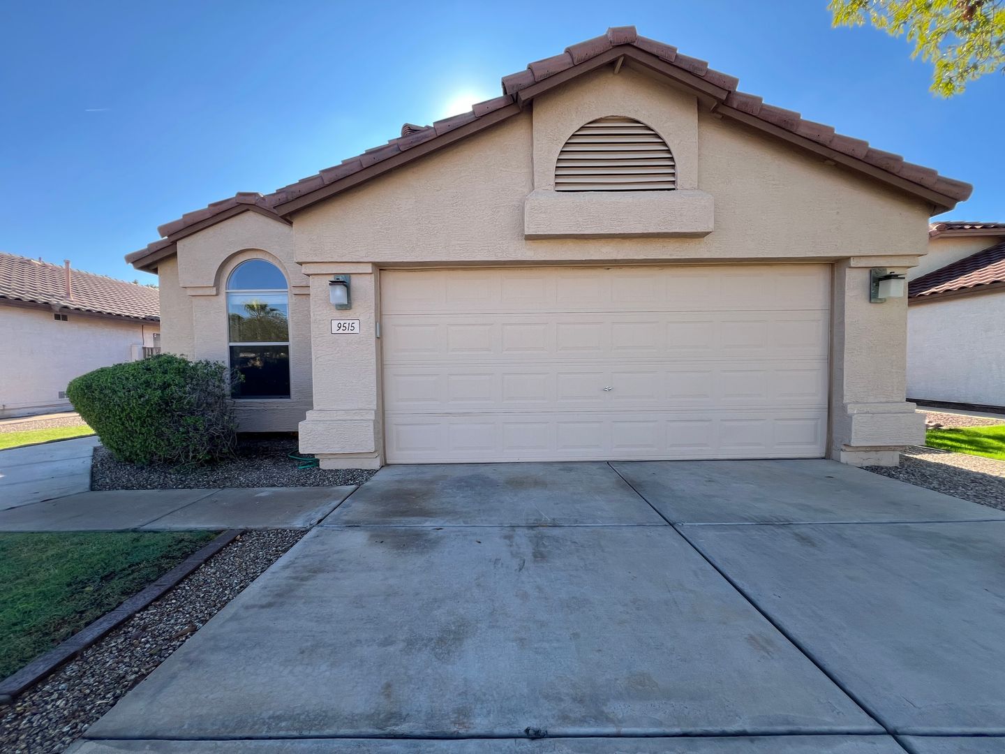 Mesa House: 9515 E Posada Ave