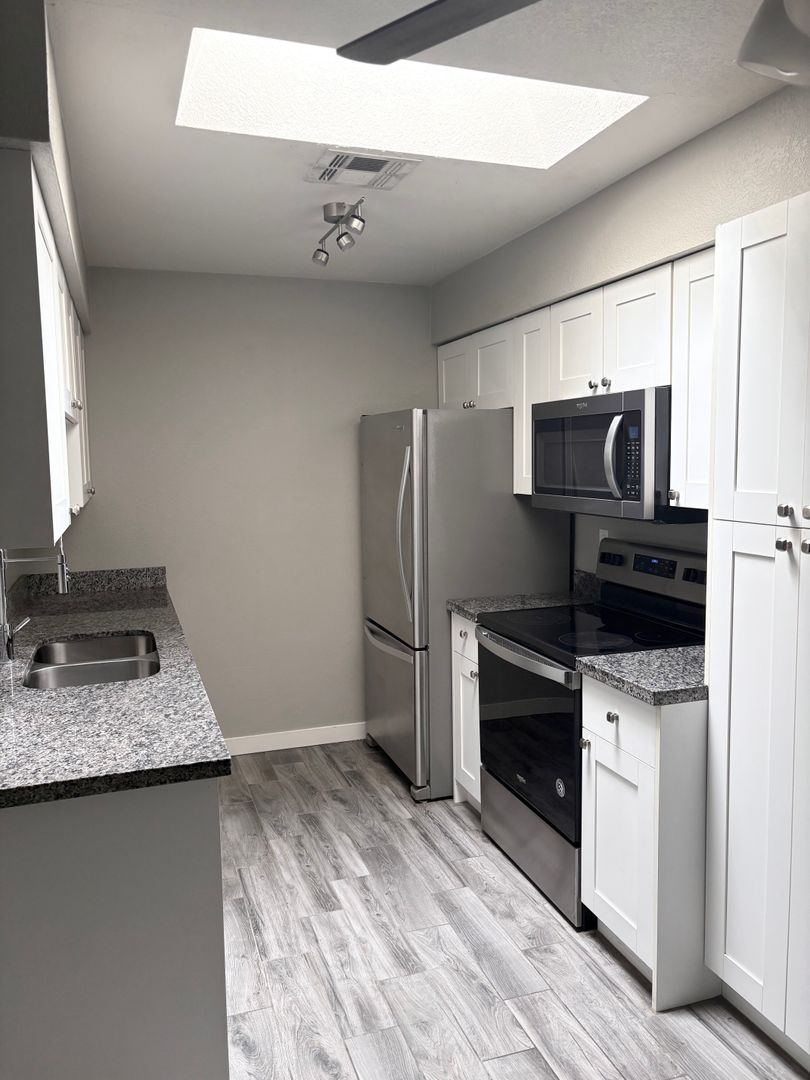Chandler Condo: 97 N Cooper Road