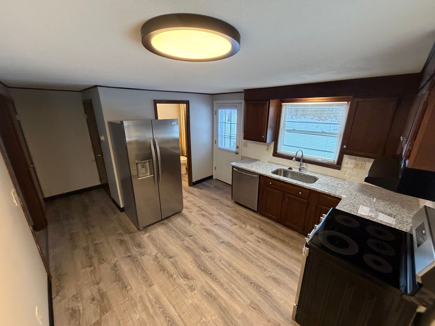 Feeding Hills Apartment: 61-63 Orlando