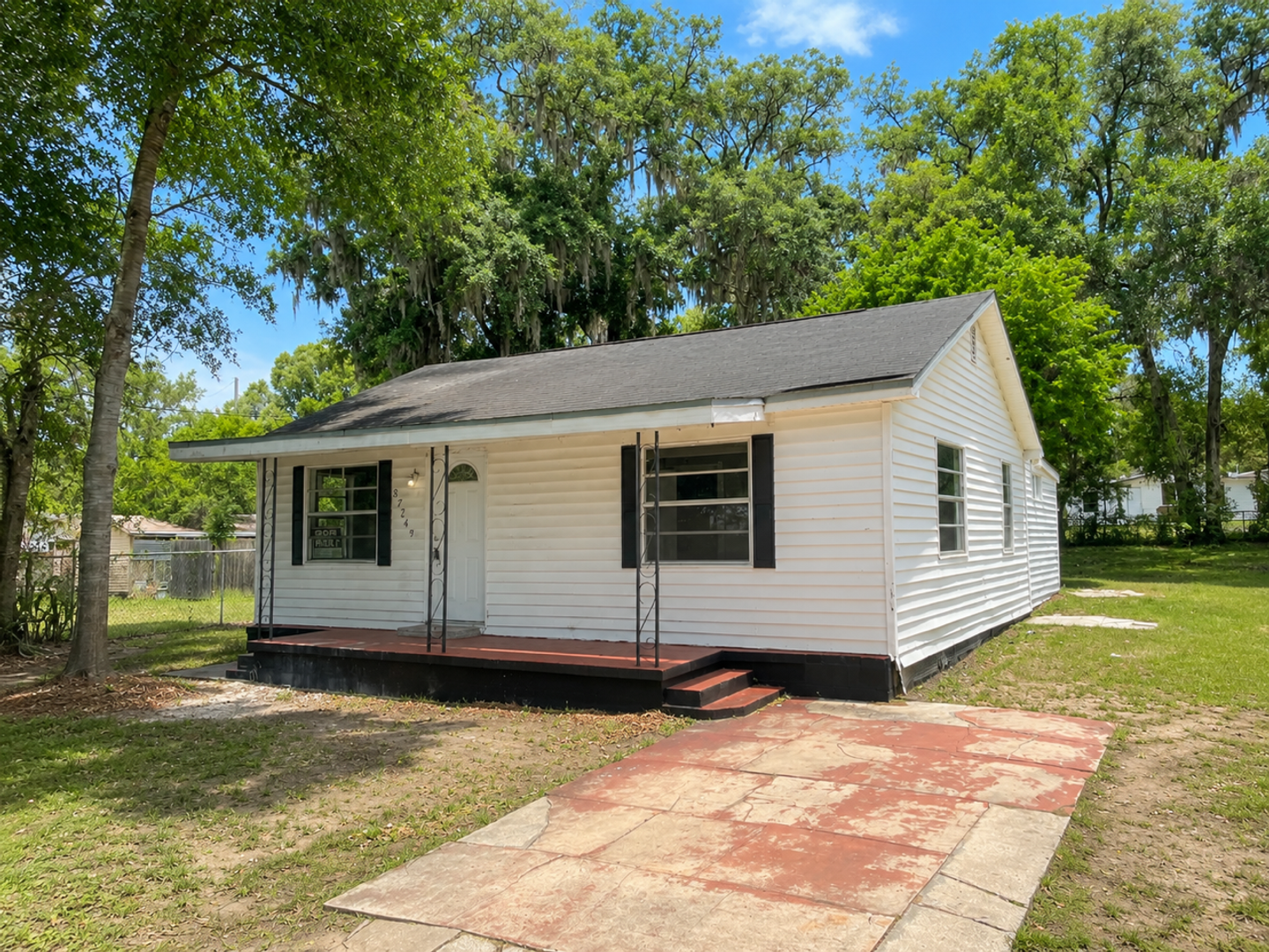 Dade City House: 37249 Westview Ave