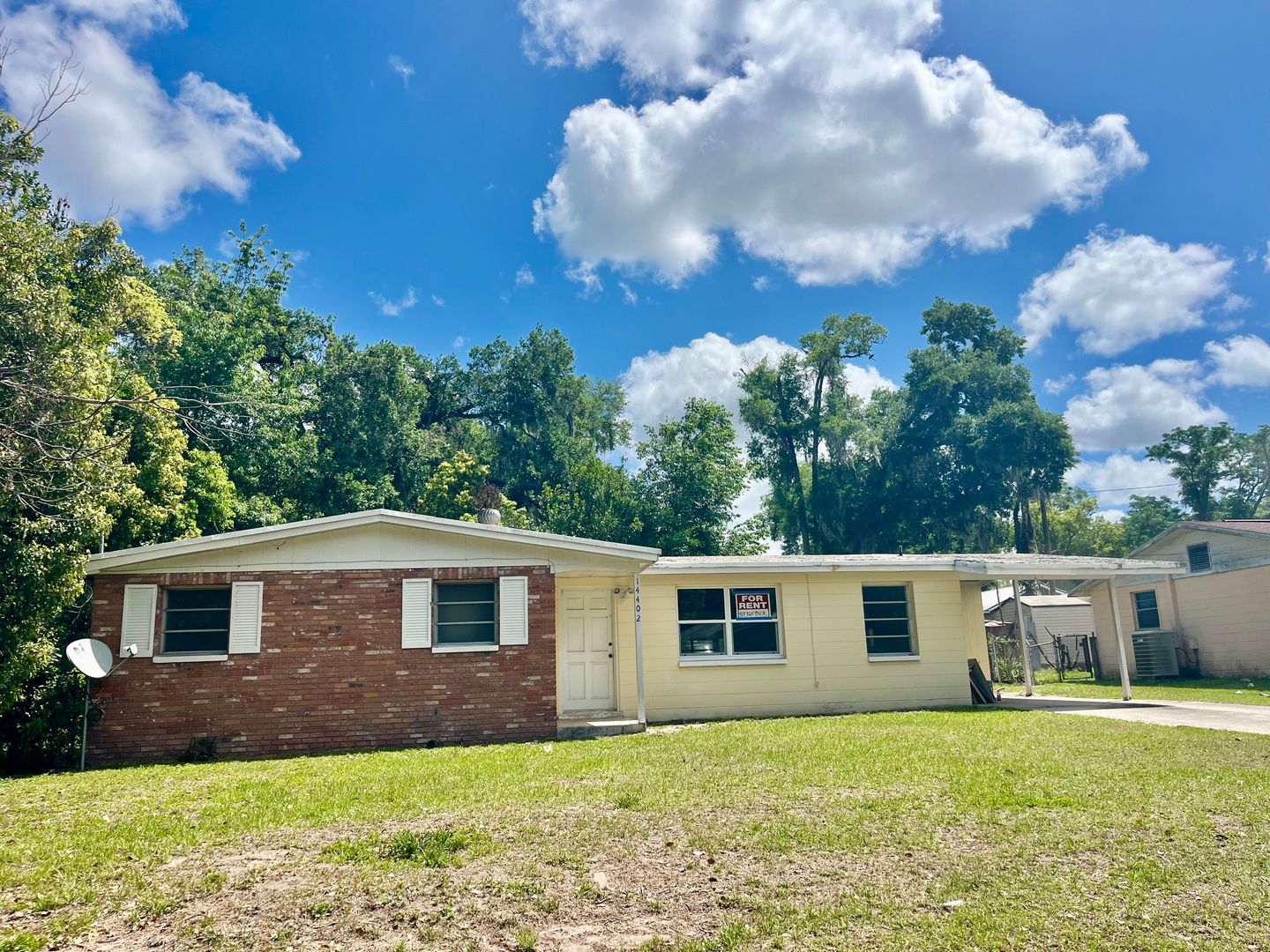 Dade City House: 14402 15th St - 14402 15th