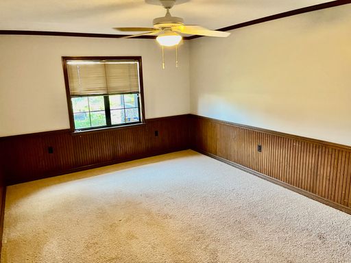 37700 Clinton Ave, Dade City, FL 33525