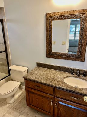 37700 Clinton Ave, Dade City, FL 33525