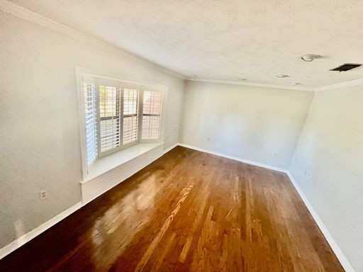 37700 Clinton Ave, Dade City, FL 33525