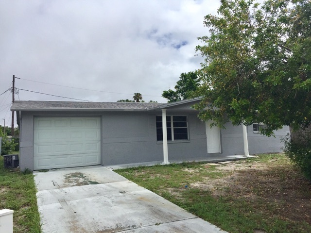 Port Richey House: 7301 Dipaola Drive