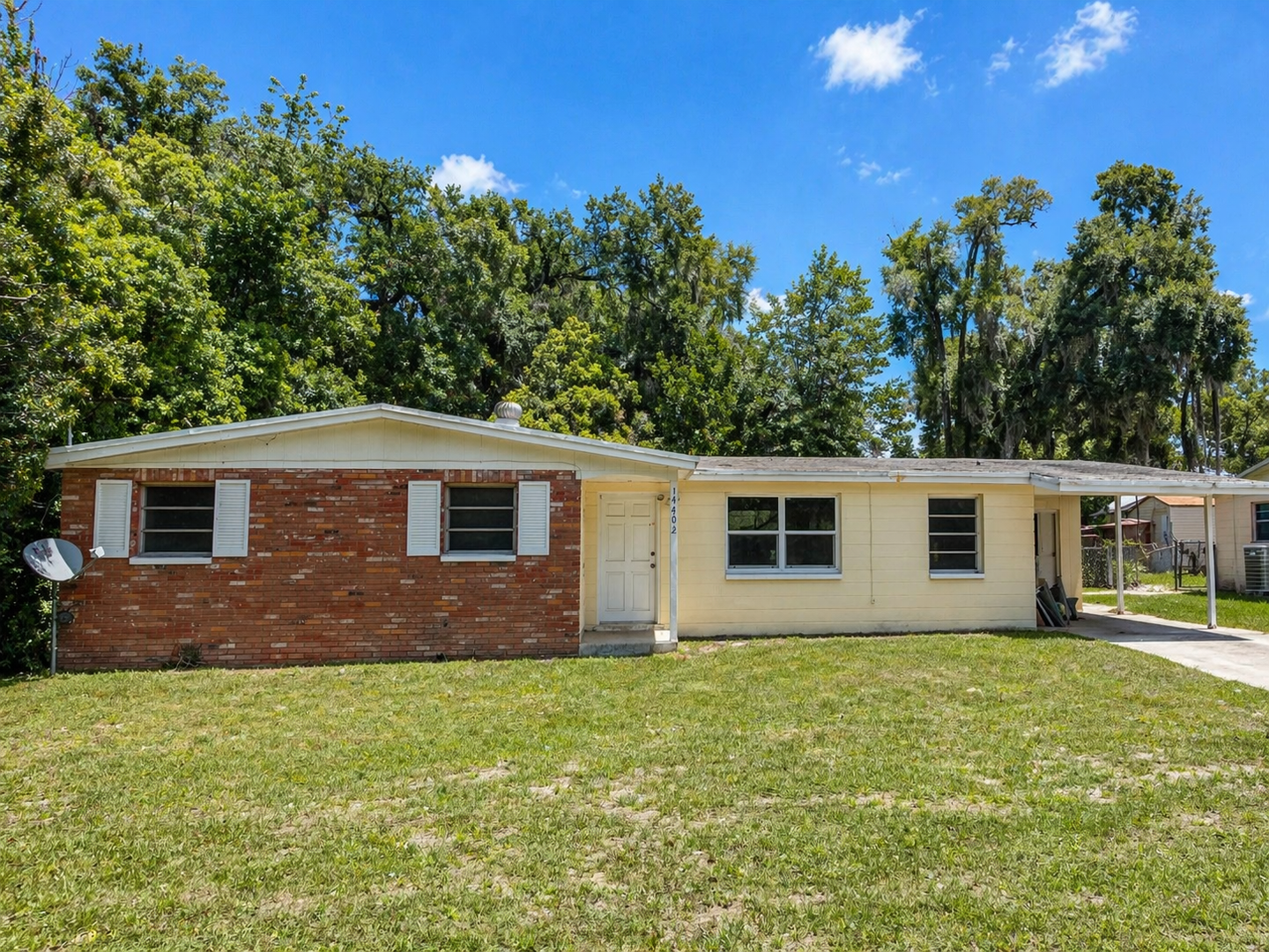 Dade City House: 14402 15th St - 14402 15th