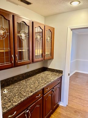 37700 Clinton Ave, Dade City, FL 33525