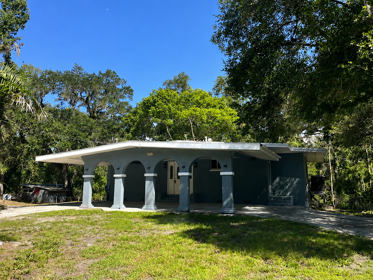 Dade City House: 3498 Riverdale Drive
