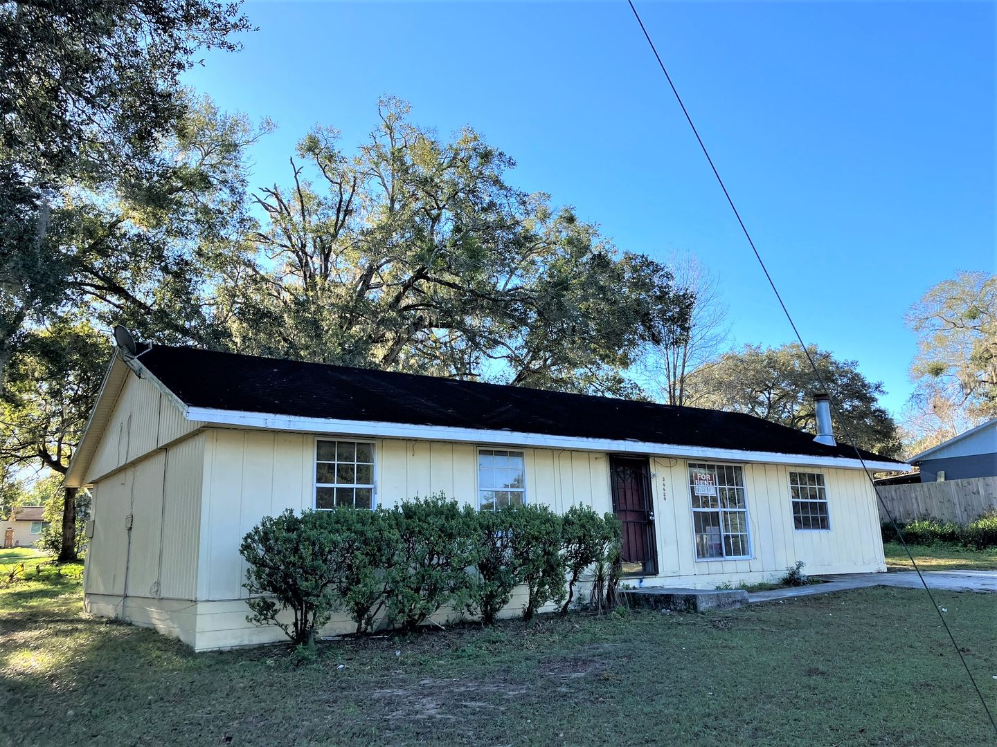 Charming 4BR/1BA Dade City Home 