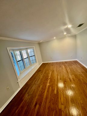 37700 Clinton Ave, Dade City, FL 33525