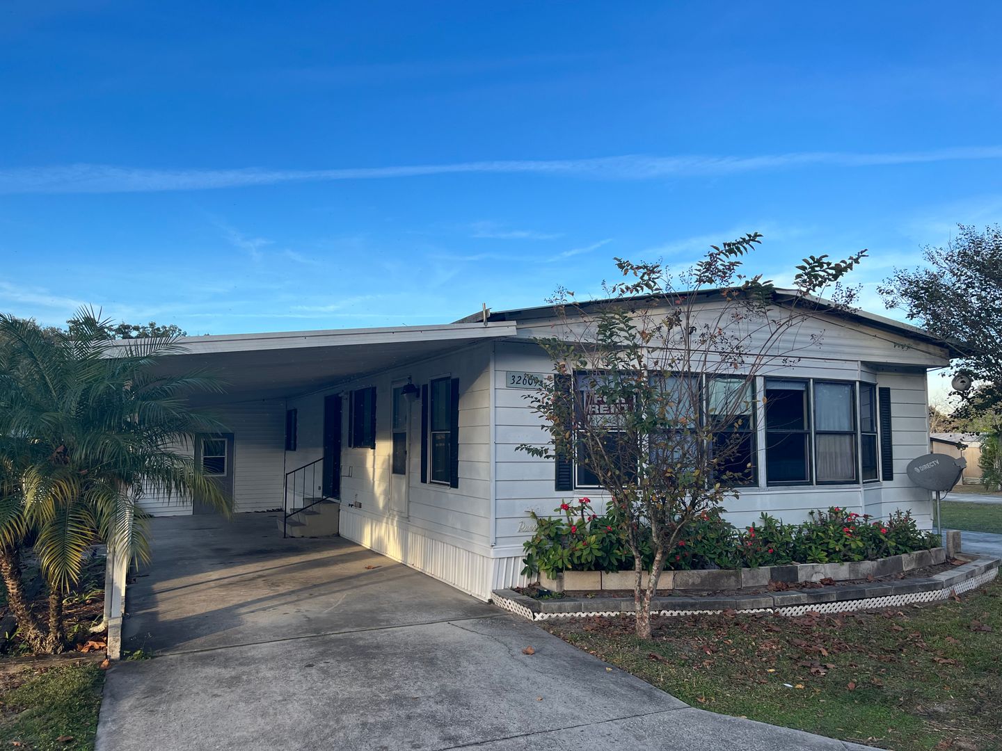 Clean & Quite (2BR/1BA) Single Wide Trailer Water & Sewer Included with Rent