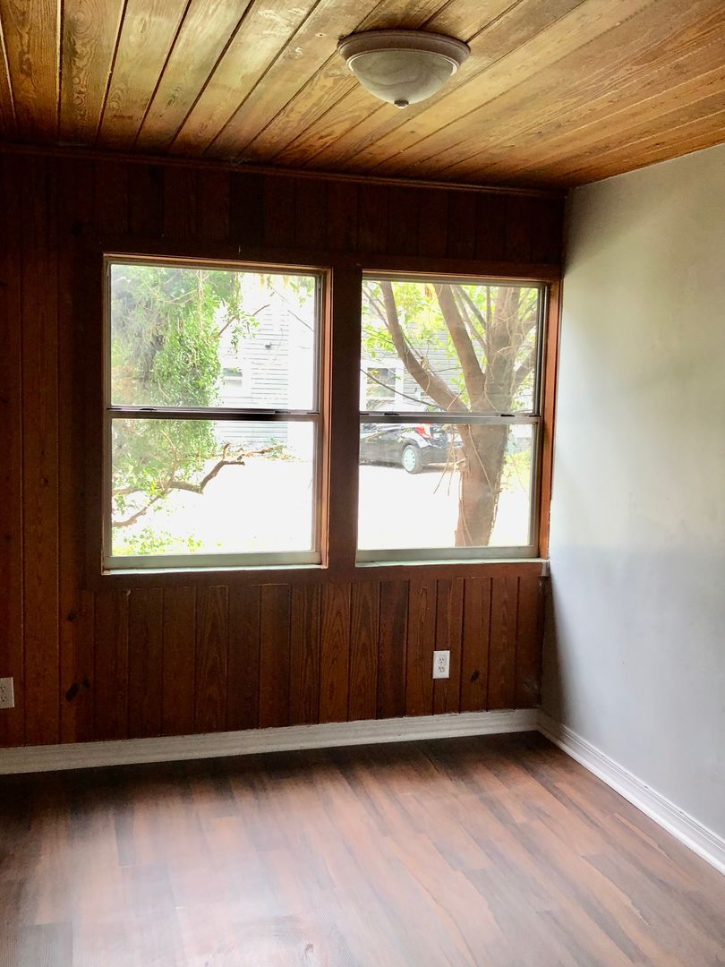 Zephyrhills House: 38601 6th Ave