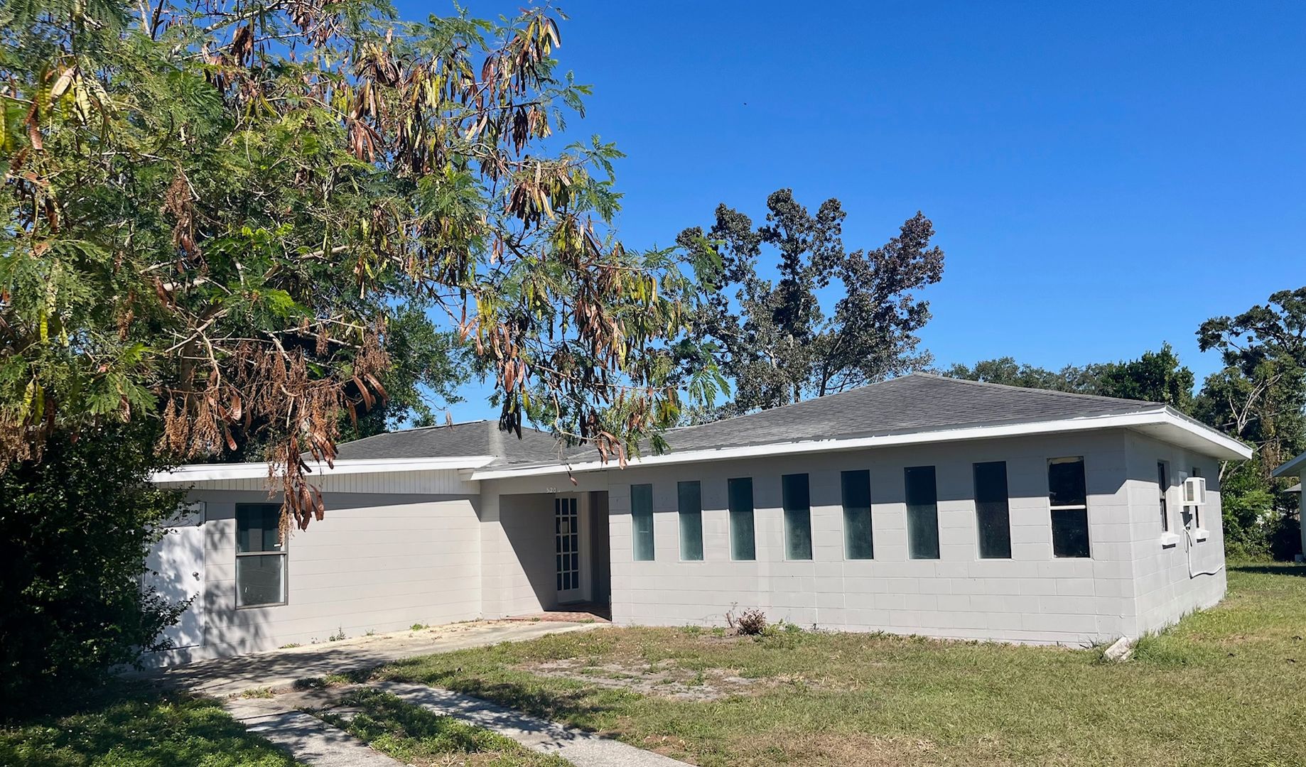 Lakeland Apartment: 520 Norfolk Circle