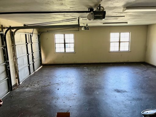 37700 Clinton Ave, Dade City, FL 33525