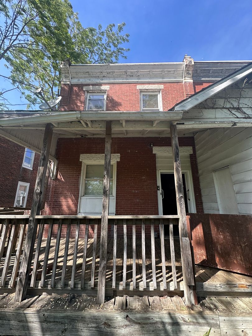 Darby House: 703 Walnut Street