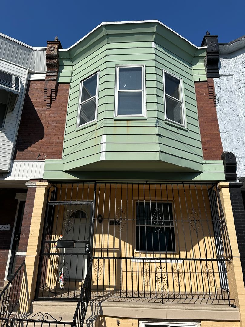 PHILADELPHIA House: 4214 Darien Street