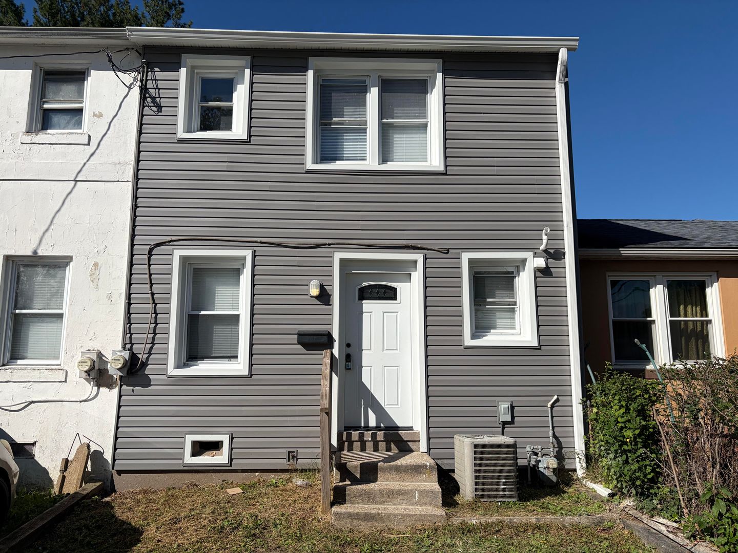 Wallingford House: 707 Concord Ct