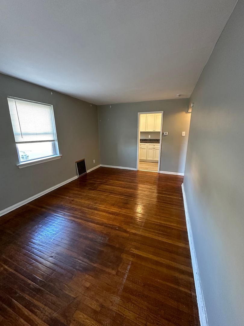 Ridley Park Apartment: 728 E Chester Pike