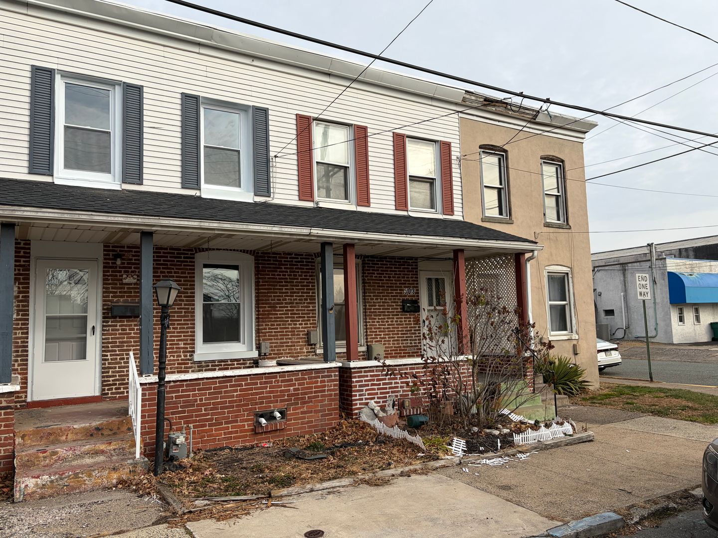 Pottstown House: 505 W Vine St