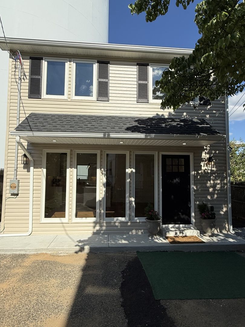 Media Apartment: 631 N. Monroe St.