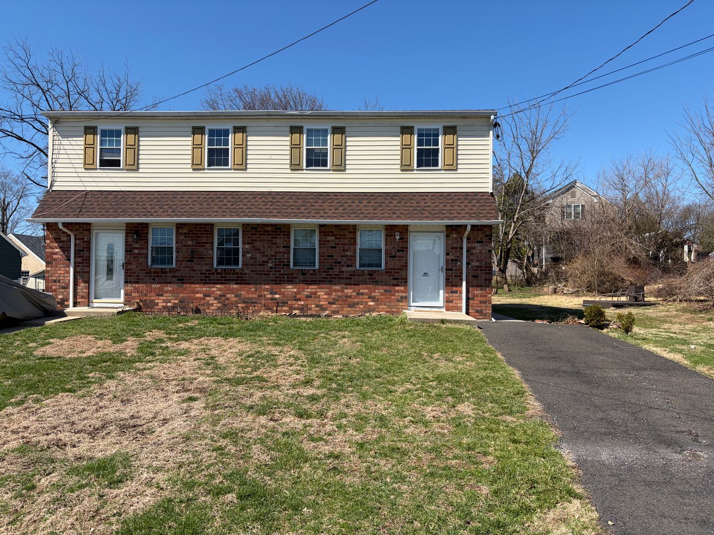 Horsham House: 406 Ave C