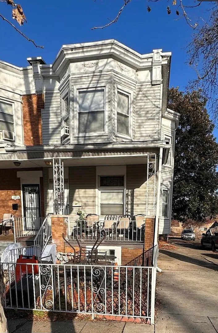Chester House: 1101 Parker St