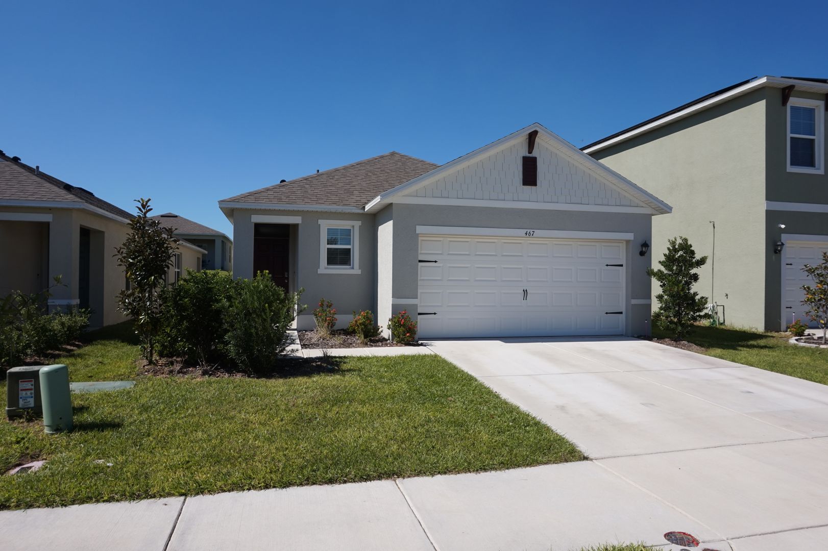 Newer Home 3/2 Steps from Champions Gate