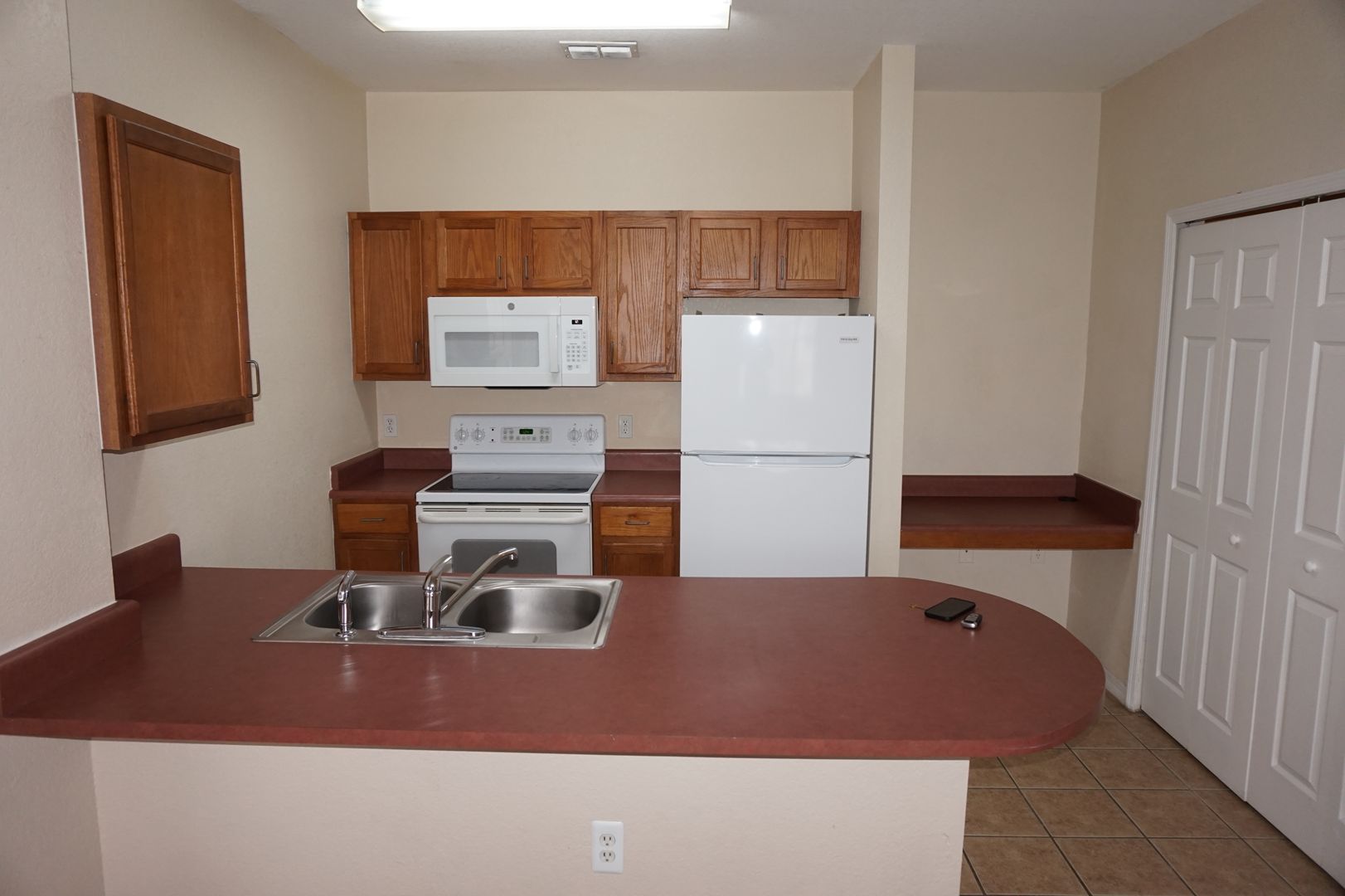 Villa Valencia 301 4 of 10