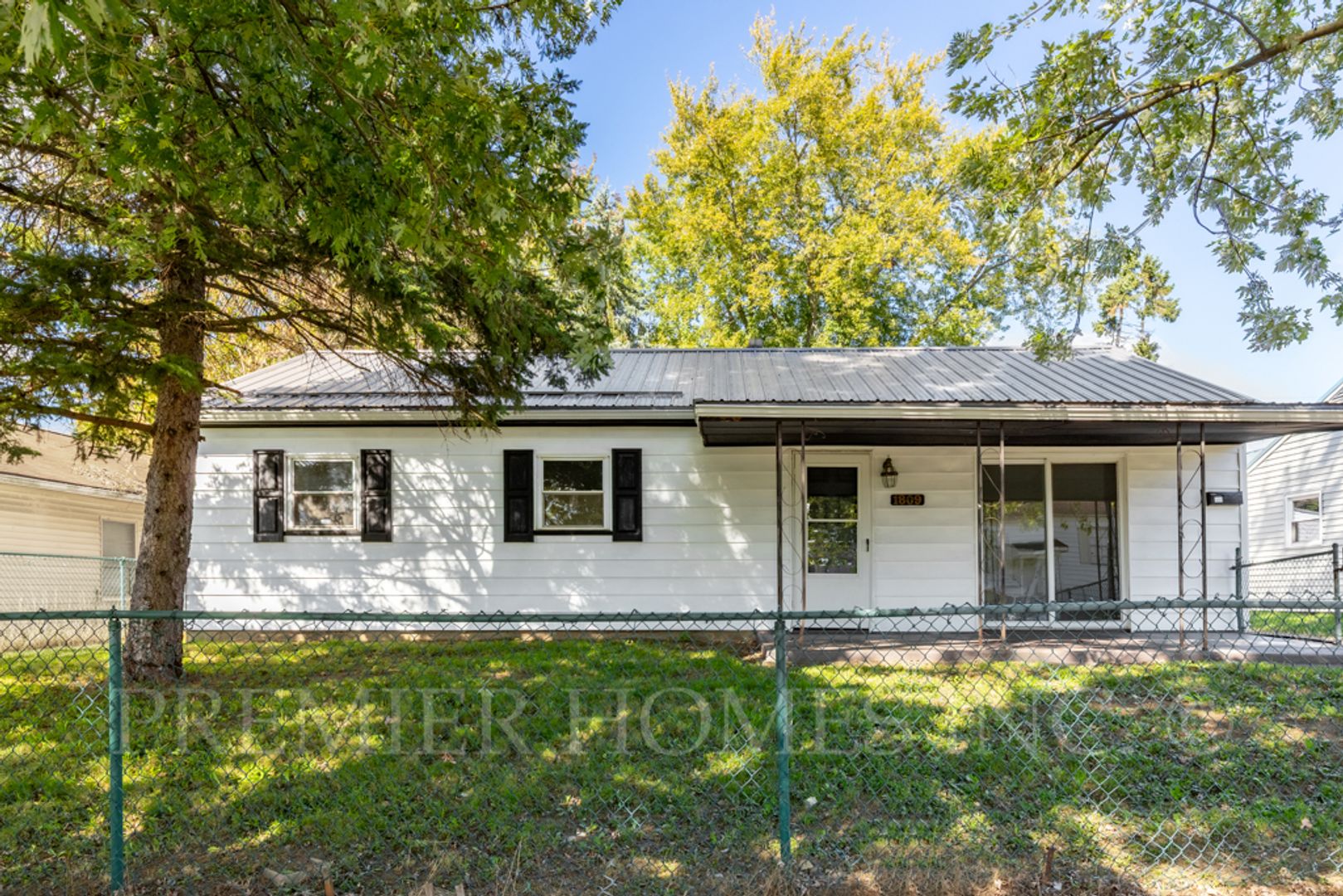 Canton House: 1809 Endrow Ave NE