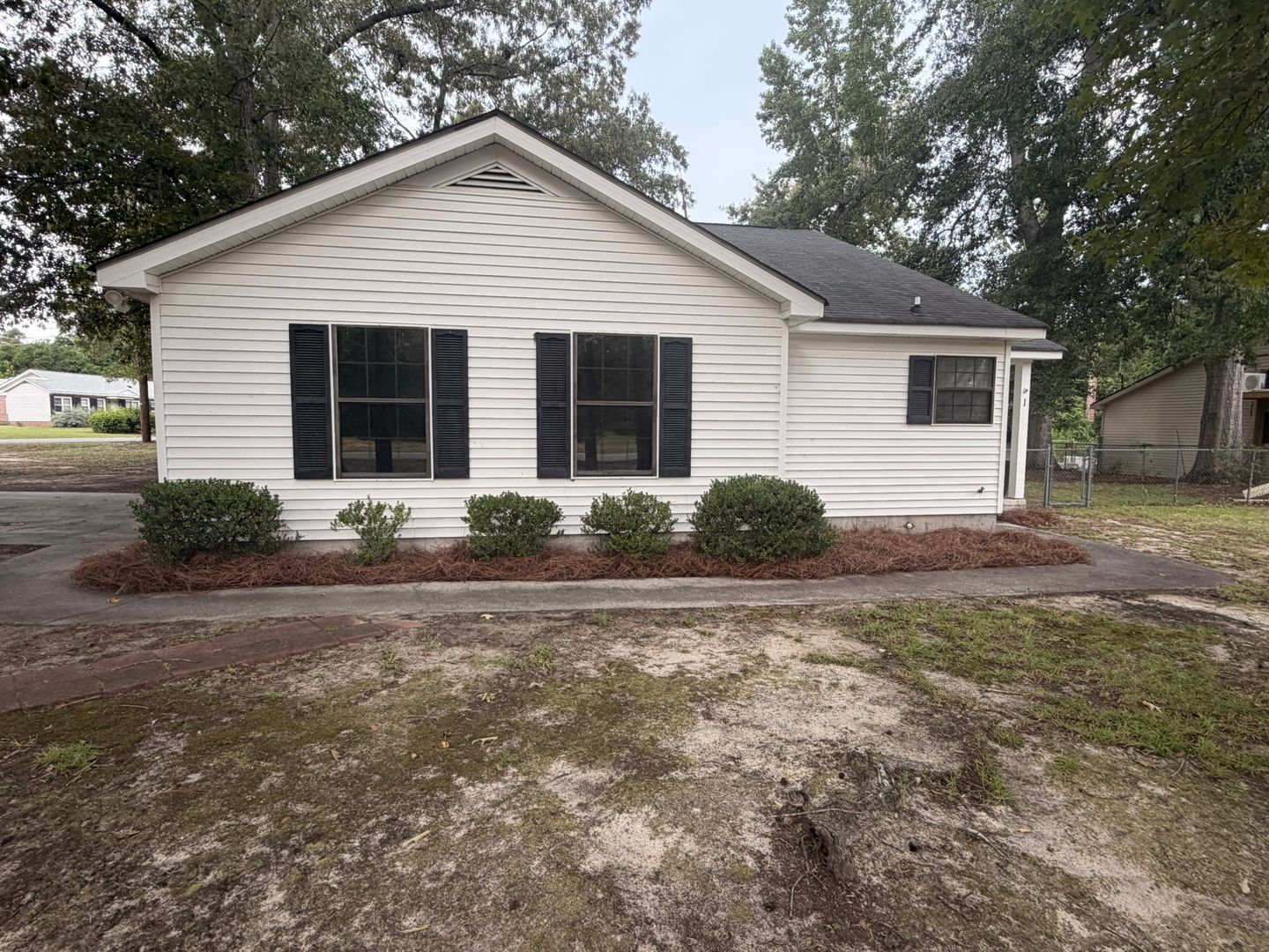 Statesboro House: 1 Fleming Dr.