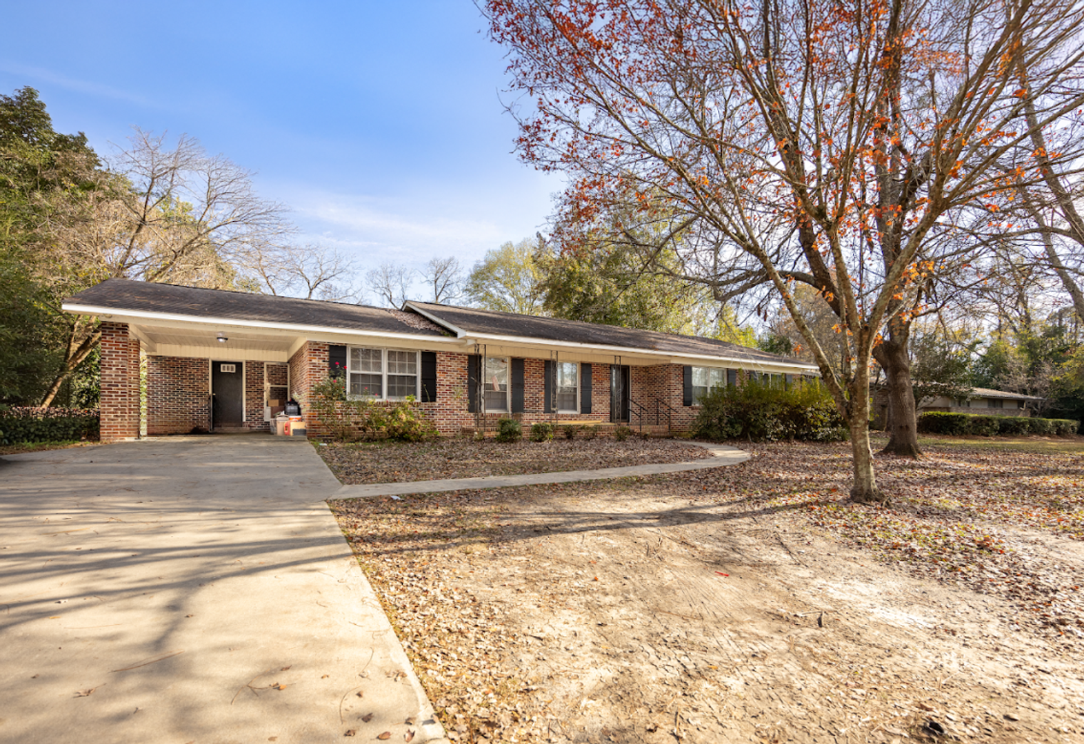 Statesboro House: 115 Simmons Rd.