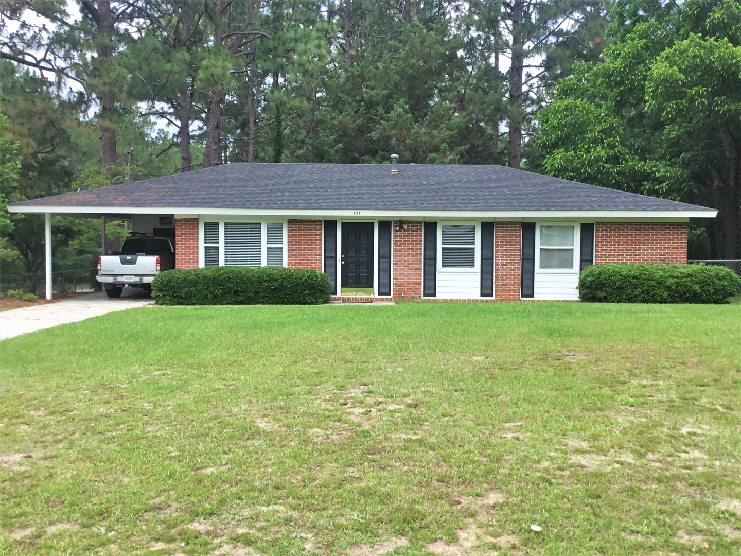 Statesboro House: 101 Pound Dr