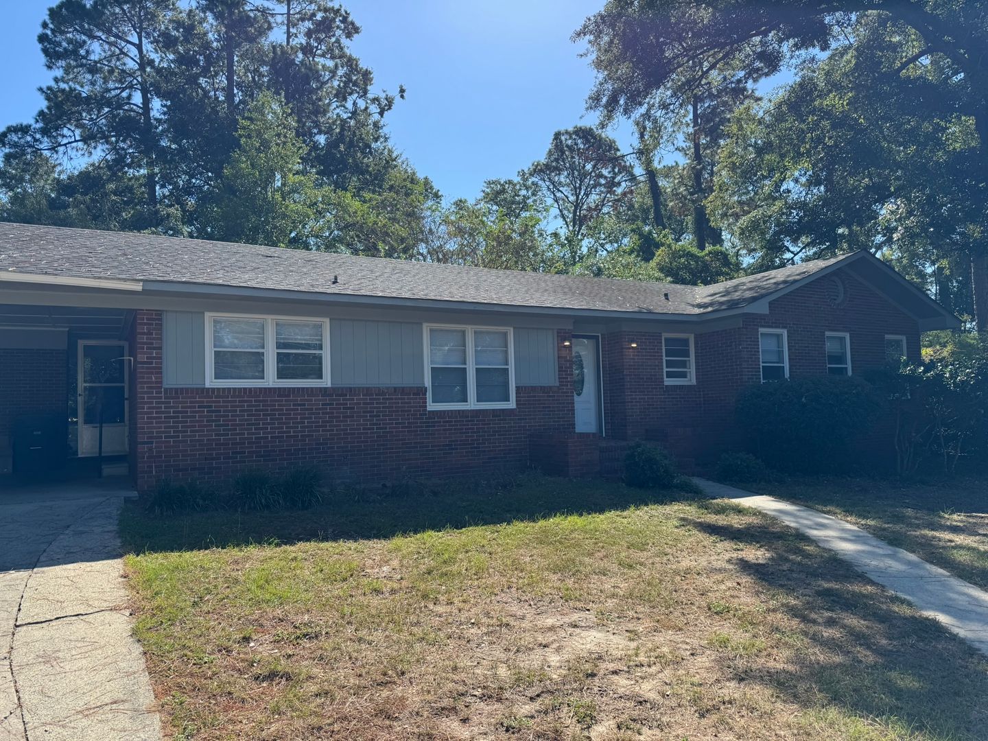 Statesboro House: 109 Simmons Rd.