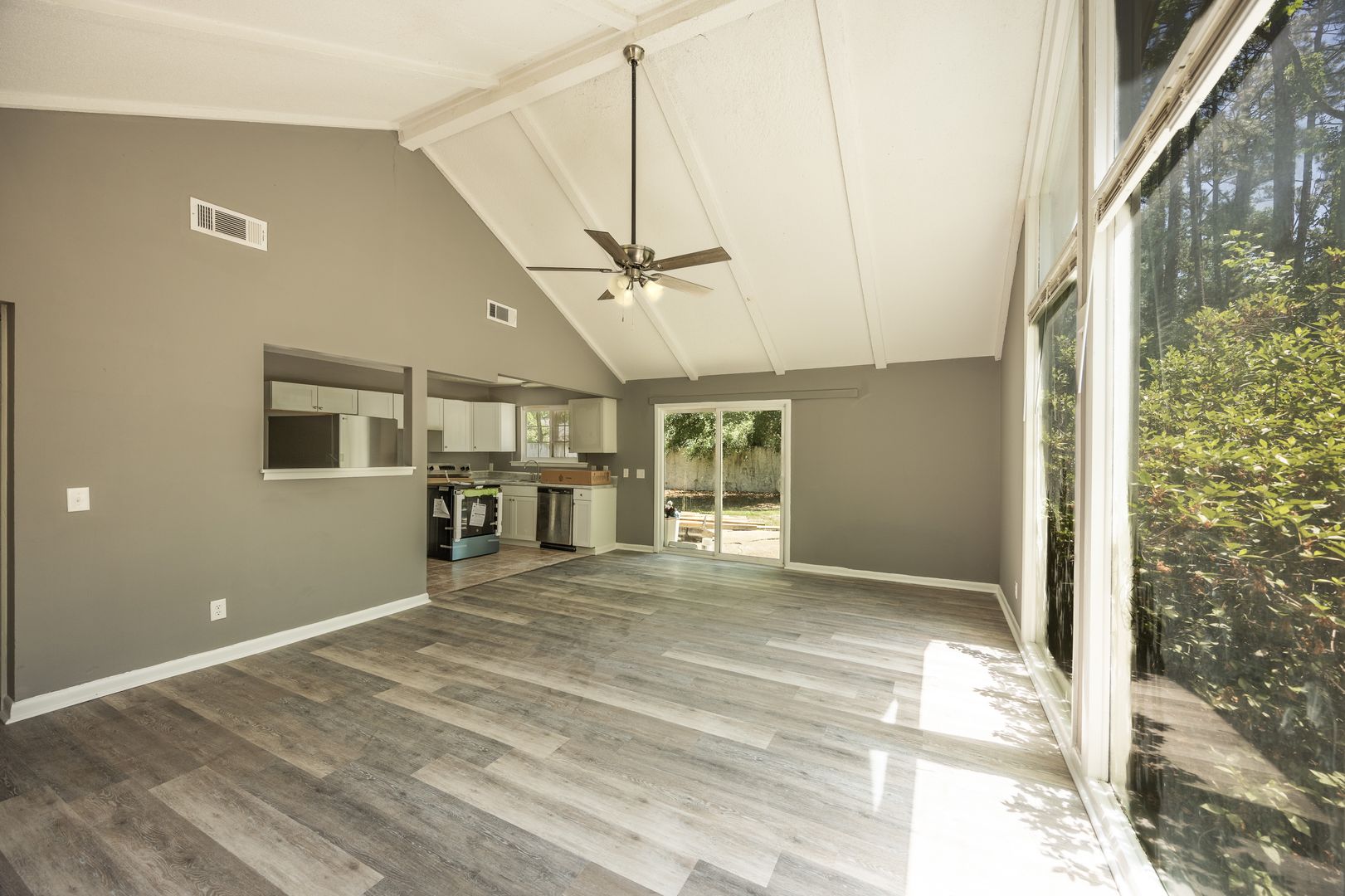 Statesboro Apartment: 202 Wendwood Dr