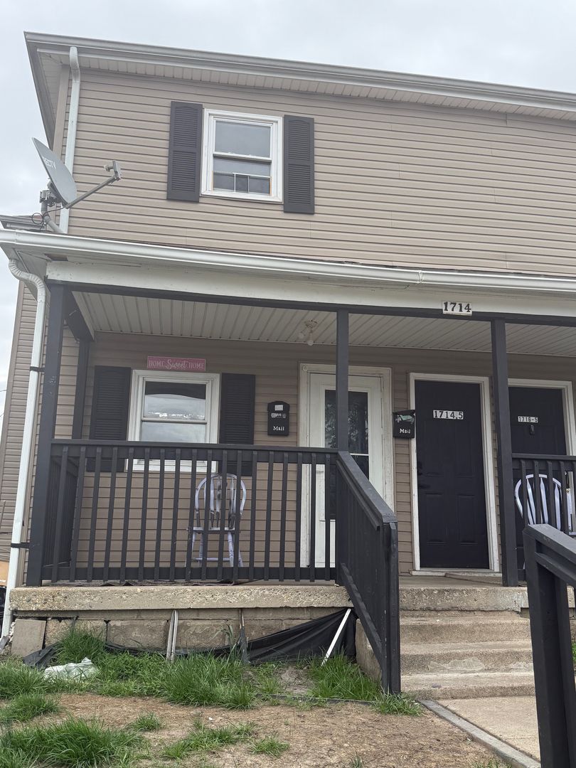 Anderson Apartment: 1714 - 1716 Jackson St