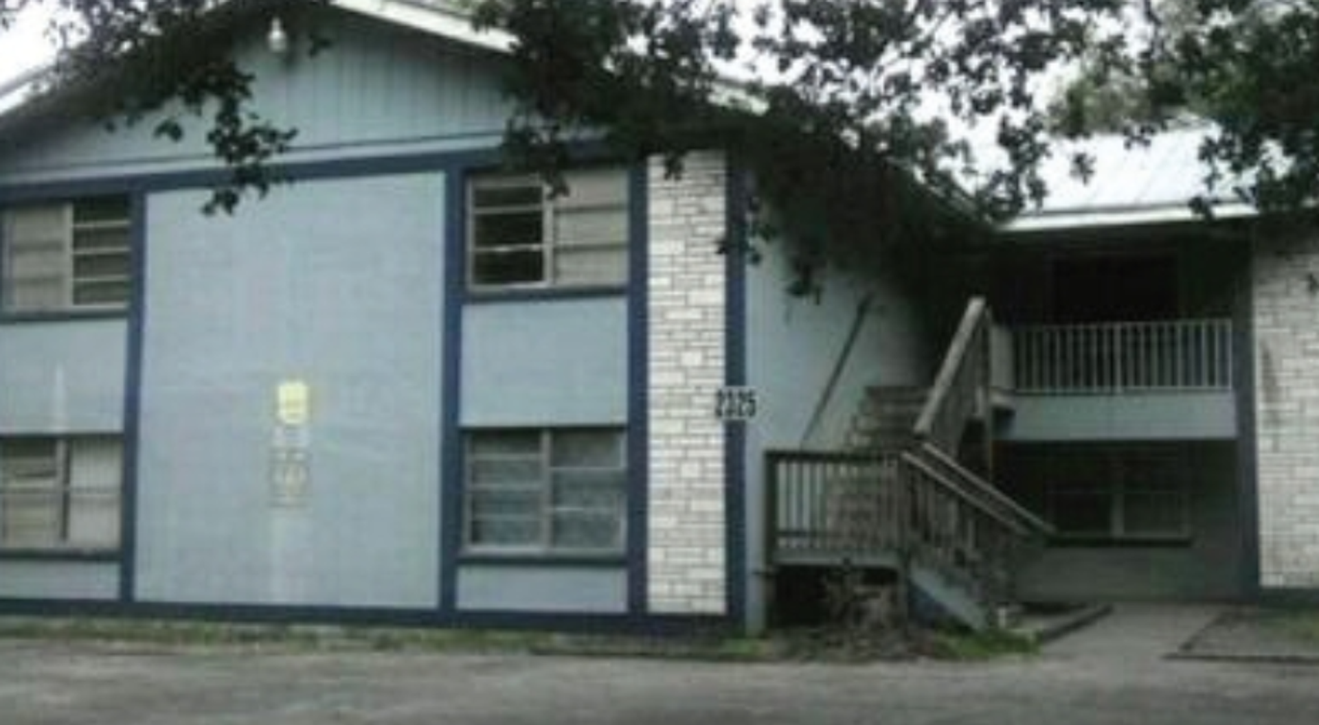 Fort Myers Apartment: 2325 Crawford Street