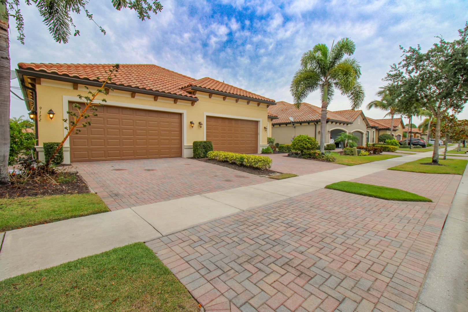 Bonita Springs House: 9122 Isla Bella Circle